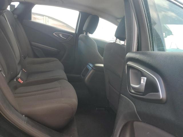 Photo 6 from auction – 2015 CHRYSLER 200 LIMITE with VIN 1C3CCCAB5FN675171