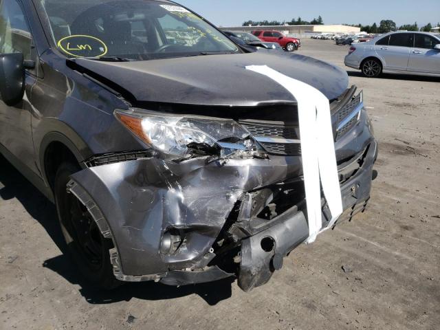 Photo 9 from auction – 2013 TOYOTA RAV4 LE with VIN JTMBFREV7D5013921