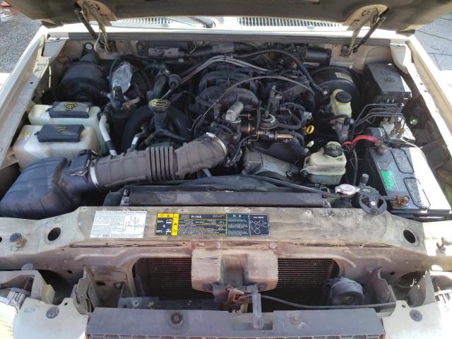Photo 7 from auction – 2004 FORD EXPLORER S with VIN 1FMZU67K94UB02817