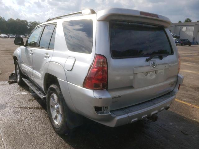 Photo 3 from auction – 2005 TOYOTA 4RUNNER SR with VIN JTEBU14R950060504