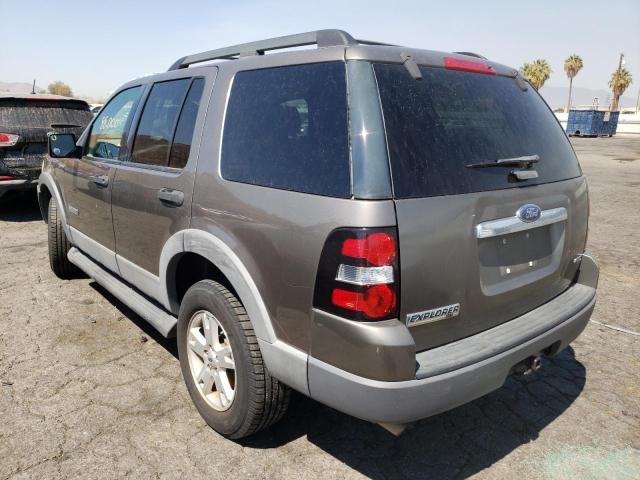 Photo 3 from auction – 2006 FORD EXPLORER X with VIN 1FMEU63E16UB21718
