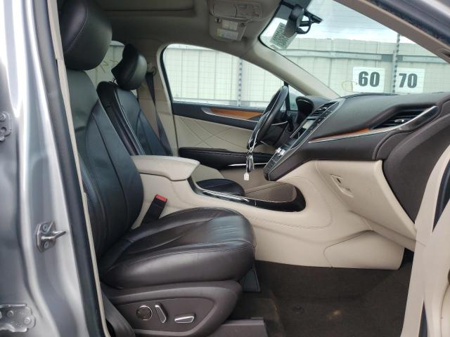 Photo 5 from auction – 2019 LINCOLN MKC SELECT with VIN 5LMCJ2C9XKUL30393