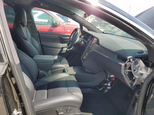 Photo 5 from auction – 2018 TESLA MODEL X with VIN 5YJXCDE27JF116791