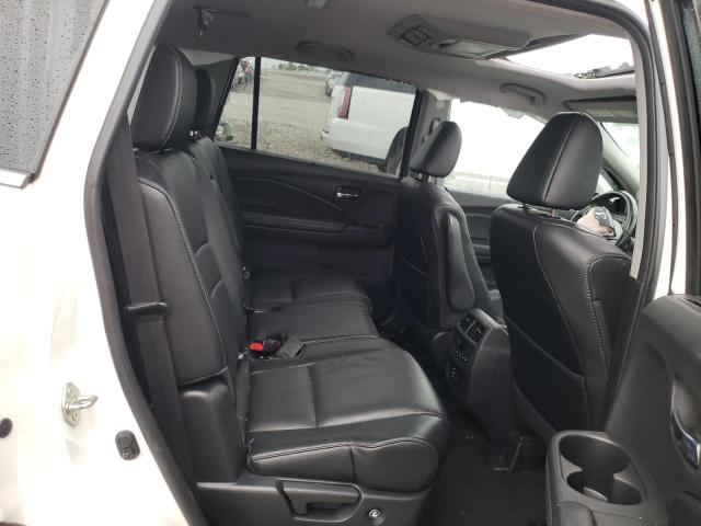 Photo 6 from auction – 2018 HONDA PILOT TOUR with VIN 5FNYF6H92JB018025