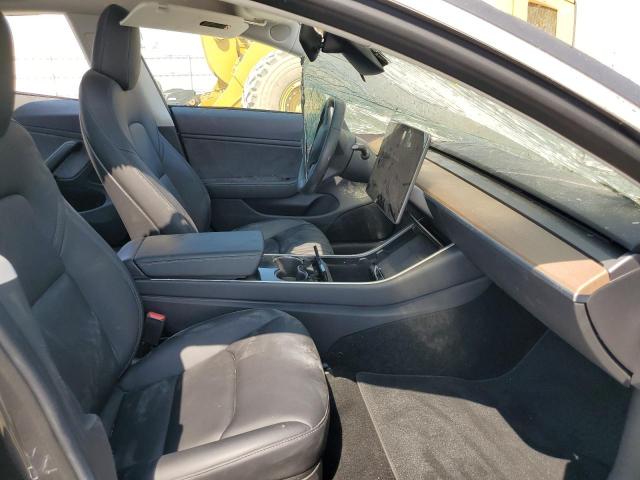 Photo 5 from auction – 2018 TESLA MODEL 3 with VIN 5YJ3E1EA6JF060437