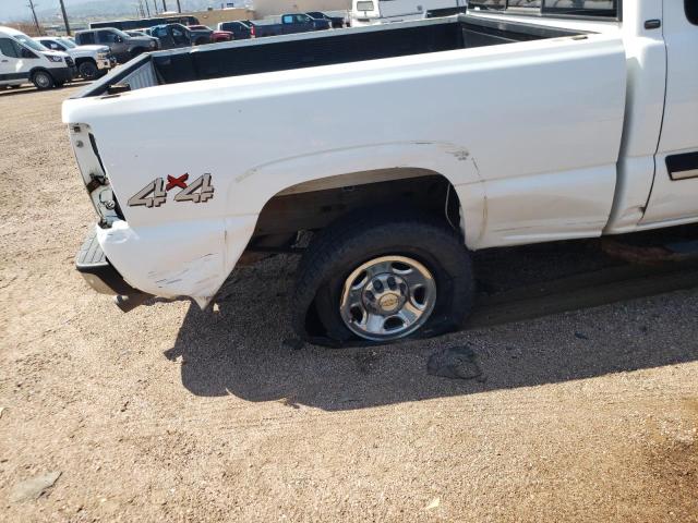 Photo 9 from auction – 2003 CHEVROLET SILVERADO with VIN 1GCHK29163E312402