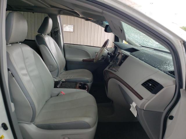 Photo 5 from auction – 2012 TOYOTA SIENNA XLE with VIN 5TDYK3DC0CS258913