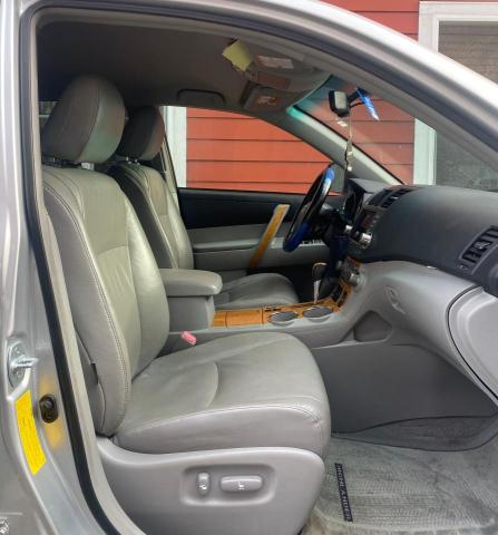 Photo 5 from auction – 2009 TOYOTA HIGHLANDER with VIN JTEEW44A292034985