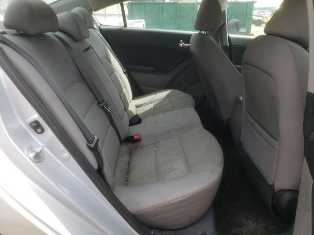 Photo 6 from auction – 2016 KIA FORTE LX with VIN KNAFX4A67G5498997