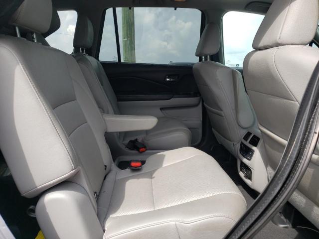 Photo 6 from auction – 2017 HONDA PILOT ELIT with VIN 5FNYF6H04HB062085