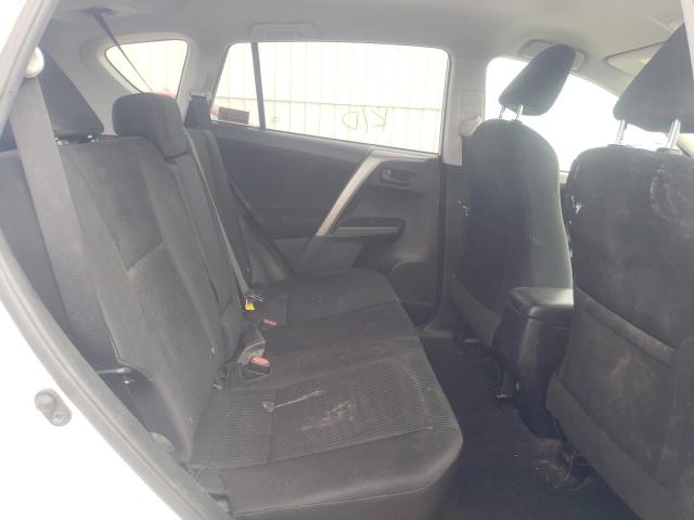 Photo 6 from auction – 2017 TOYOTA RAV4 LE with VIN 2T3BFREV3HW656233