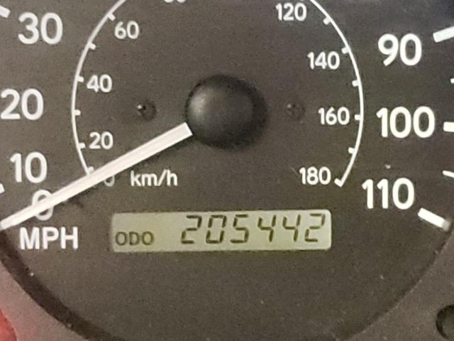 Photo 8 from auction – 2002 TOYOTA COROLLA CE with VIN 1NXBR12E32Z610205