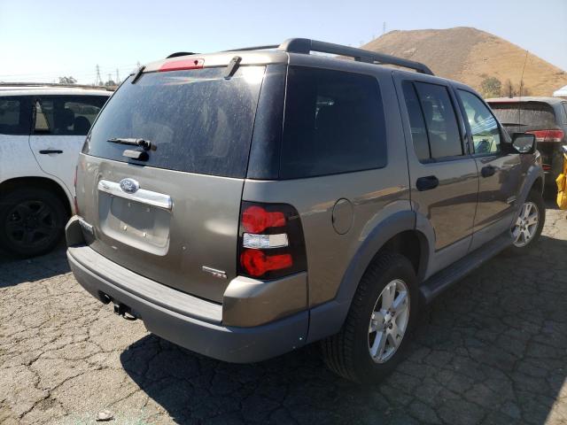 Photo 4 from auction – 2006 FORD EXPLORER X with VIN 1FMEU63E16UB21718