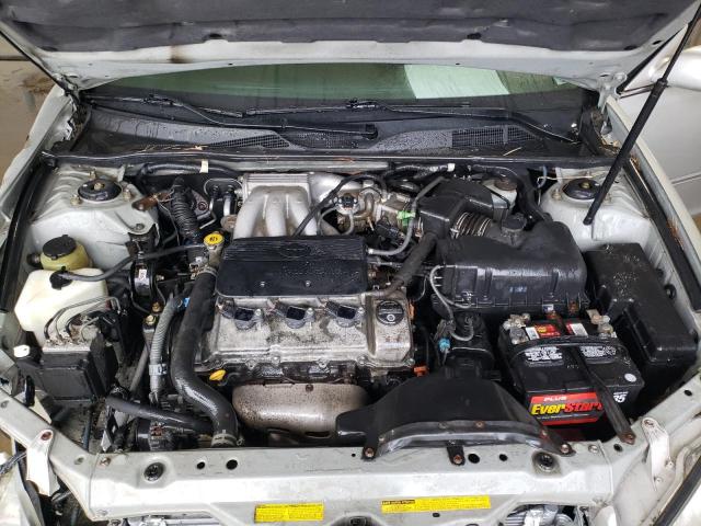 Photo 7 from auction – 2002 TOYOTA CAMRY LE with VIN 4T1BF30K42U500275