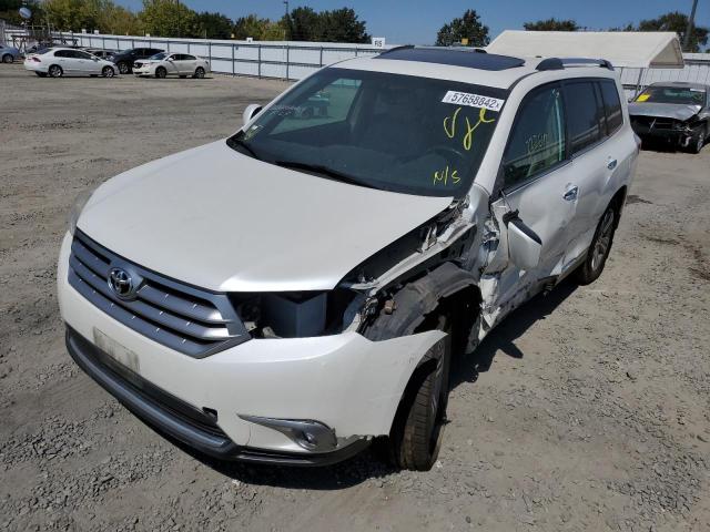 Photo 2 from auction – 2013 TOYOTA HIGHLANDER with VIN 5TDDK3EH9DS235382