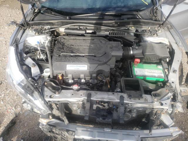Photo 7 from auction – 2016 HONDA ACCORD with VIN 1HGCR3F82GA008642