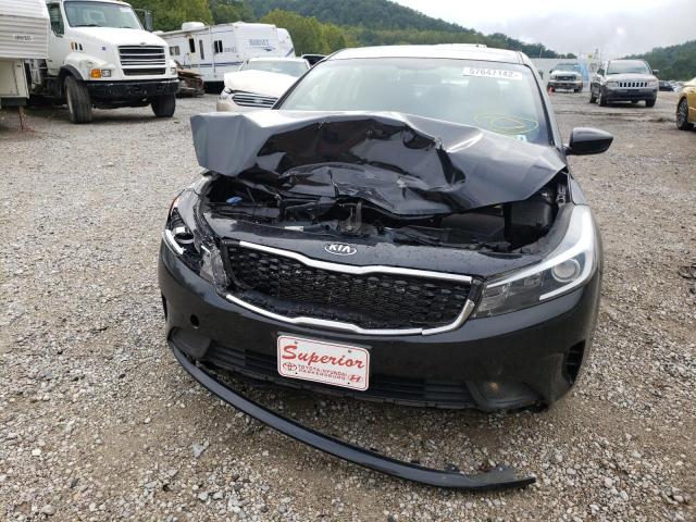 Фото 9 с аукциона – 2017 KIA FORTE LX с VIN 3KPFL4A74HE021506