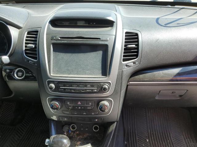 Photo 9 from auction – 2015 KIA SORENTO SX with VIN 5XYKWDA79FG590793