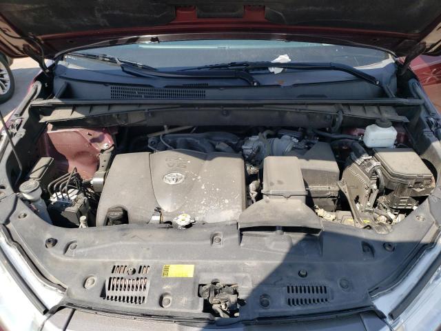 Photo 7 from auction – 2019 TOYOTA HIGHLANDER with VIN 5TDKZRFHXKS298931