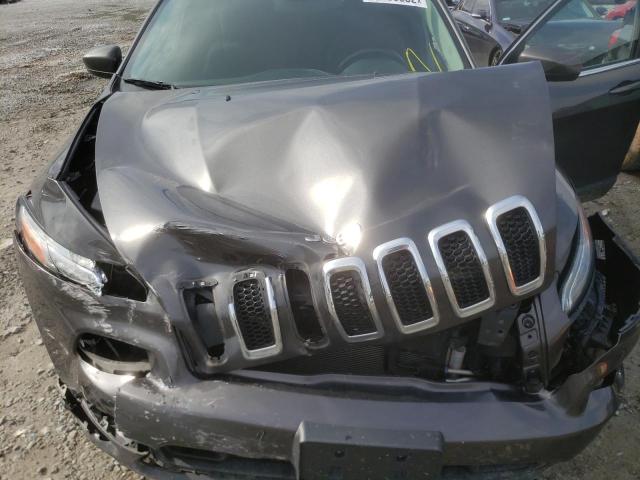 Photo 7 from auction – 2017 JEEP CHEROKEE L with VIN 1C4PJMCS1HW612877