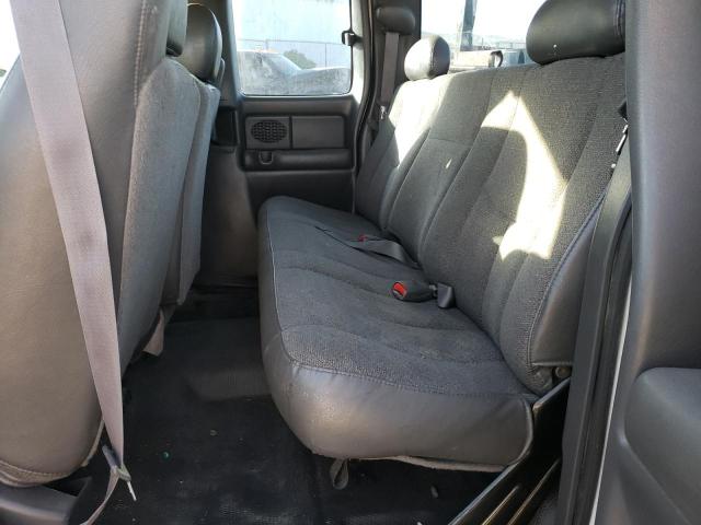 Photo 6 from auction – 2004 CHEVROLET SILVERADO with VIN 1GCEK19TX4Z184237