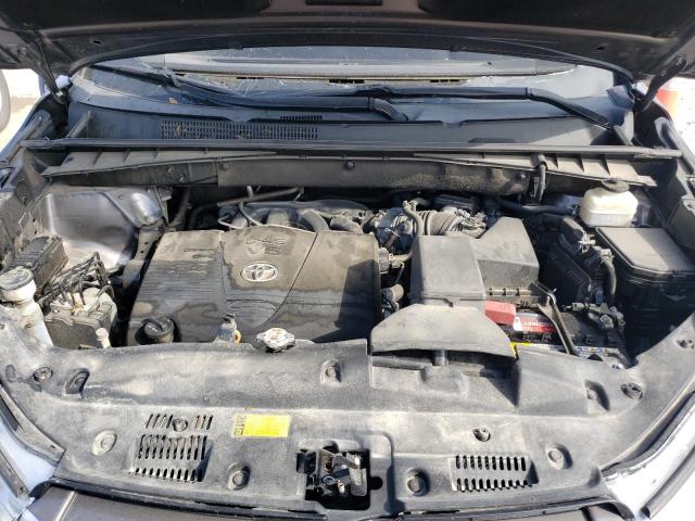 Photo 7 from auction – 2018 TOYOTA HIGHLANDER with VIN 5TDBZRFH5JS801540