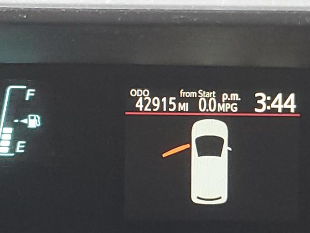Photo 8 from auction – 2014 TOYOTA PRIUS C with VIN JTDKDTB30E1062618