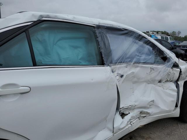 Photo 9 from auction – 2017 TOYOTA CAMRY LE with VIN 4T1BF1FK0HU426647