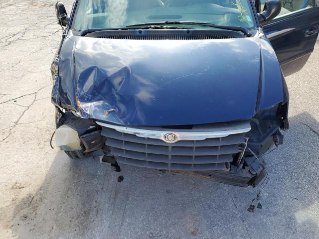 Photo 7 from auction – 2005 CHRYSLER TOWN & COU with VIN 2C4GP44R65R452560