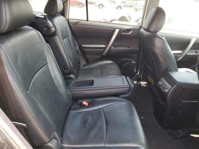 Photo 6 from auction – 2011 TOYOTA HIGHLANDER with VIN 5TDBK3EH1BS059092