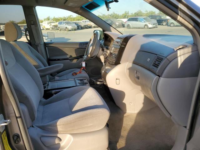 Photo 5 from auction – 2004 TOYOTA SIENNA CE with VIN 5TDZA23C64S043041