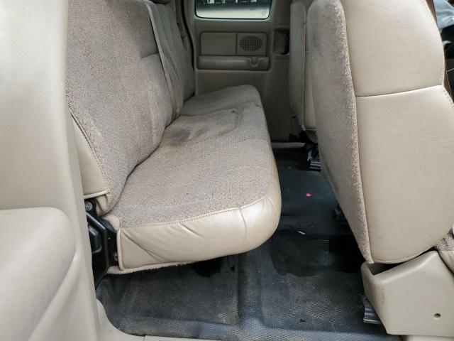 Photo 6 from auction – 2001 CHEVROLET SILVERADO with VIN 2GCEC19V811132852