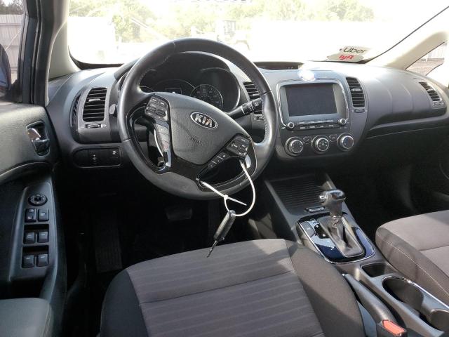 Photo 9 from auction – 2017 KIA FORTE LX with VIN 3KPFL4A76HE111675