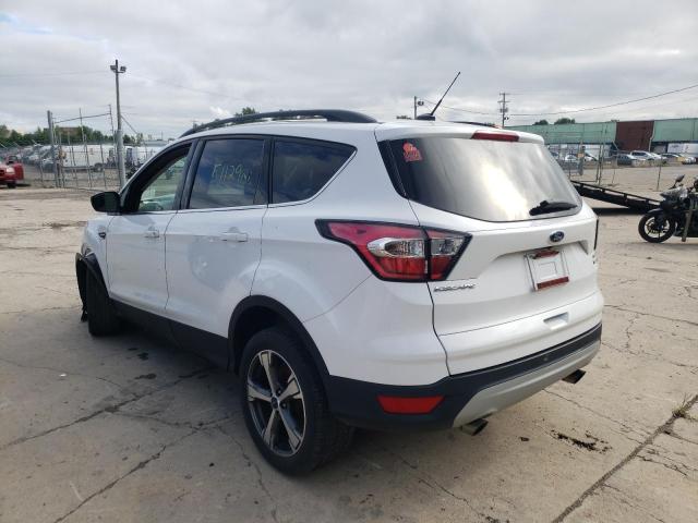 Photo 3 from auction – 2017 FORD ESCAPE SE with VIN 1FMCU9G97HUE19666