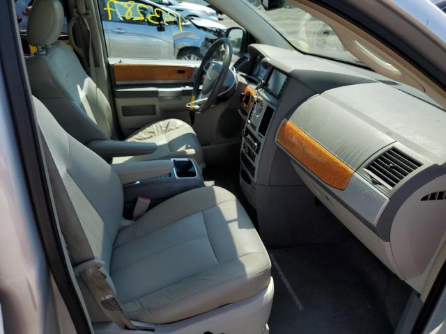 Photo 5 from auction – 2008 CHRYSLER TOWN & COU with VIN 2A8HR64X78R646536