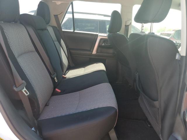 Photo 6 from auction – 2019 TOYOTA 4RUNNER SR with VIN JTEBU5JR8K5665172