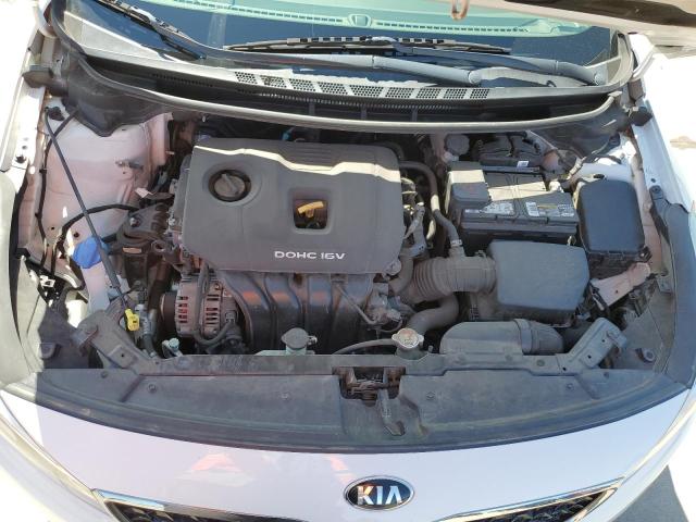 Photo 7 from auction – 2017 KIA FORTE LX with VIN 3KPFK4A73HE113404