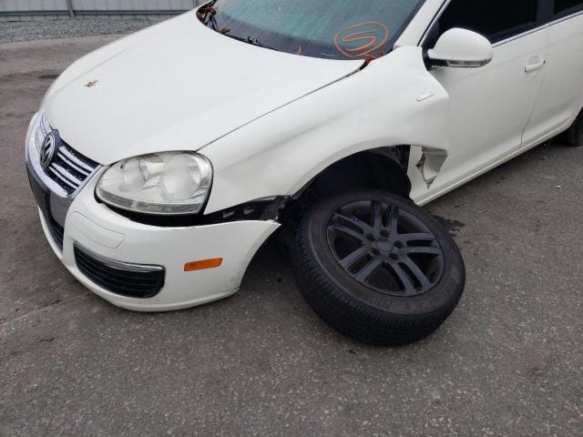Photo 9 from auction – 2007 VOLKSWAGEN JETTA WOLF with VIN 3VWEG71K07M198111