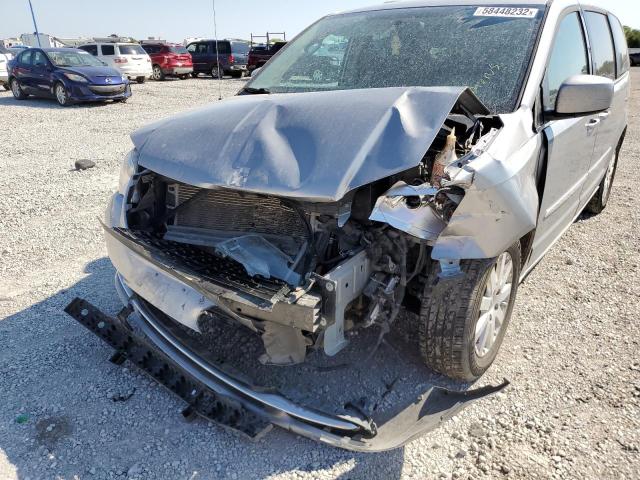 Photo 9 from auction – 2016 CHRYSLER TOWN & COU with VIN 2C4RC1BGXGR197757