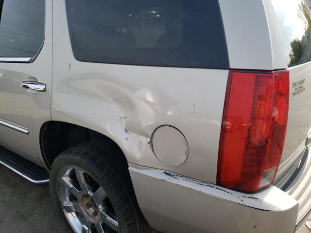 Photo 9 from auction – 2007 CADILLAC ESCALADE L with VIN 1GYFK63827R420898