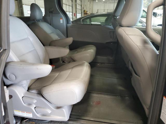 Photo 6 from auction – 2015 TOYOTA SIENNA XLE with VIN 5TDDK3DC9FS124422