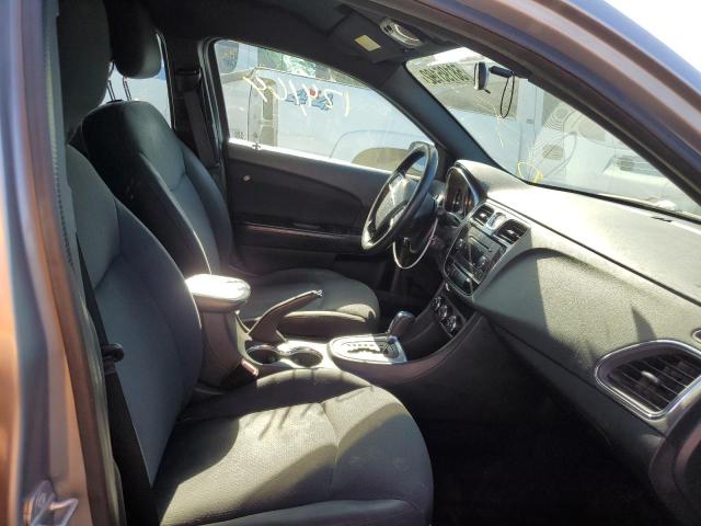 Photo 5 from auction – 2014 CHRYSLER 200 LX with VIN 1C3CCBAB9EN167763