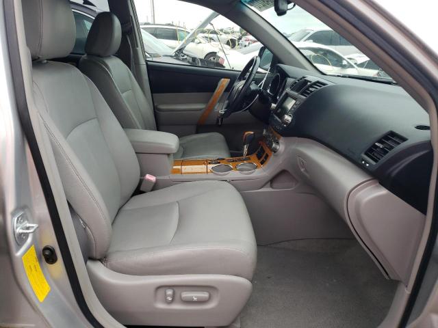 Photo 5 from auction – 2008 TOYOTA HIGHLANDER with VIN JTEEW44A882016215
