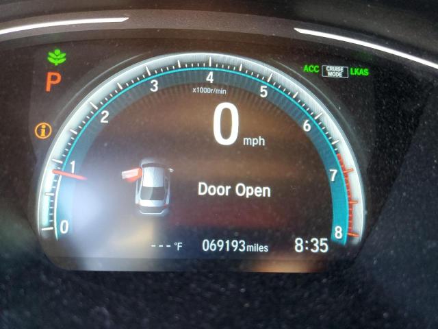 Photo 8 from auction – 2017 HONDA CIVIC LX with VIN 19XFC2F69HE227344