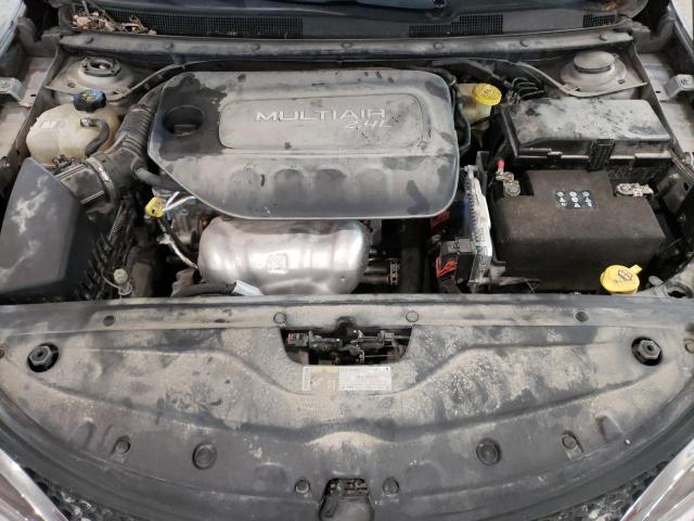 Photo 7 from auction – 2015 CHRYSLER 200 LIMITE with VIN 1C3CCCAB1FN654754