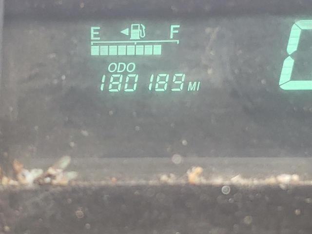 Photo 8 from auction – 2004 TOYOTA PRIUS with VIN JTDKB20U740096104