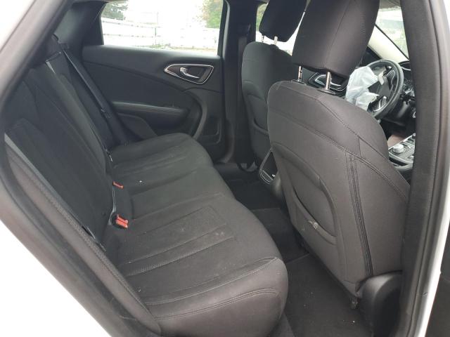 Photo 6 from auction – 2015 CHRYSLER 200 LIMITE with VIN 1C3CCCABXFN659239