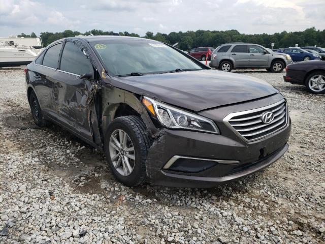 HYUNDAI SONATA SE 2017 with VIN 5NPE24AF5HH522700 - Photo from auction