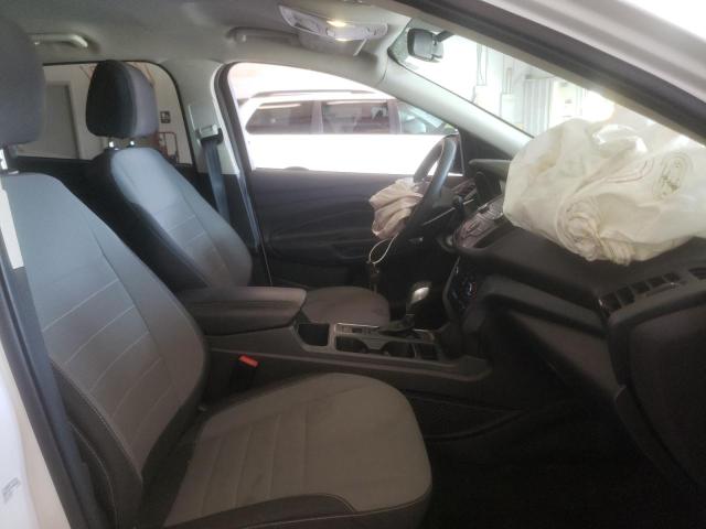 Photo 5 from auction – 2017 FORD ESCAPE S with VIN 1FMCU0F77HUC35372