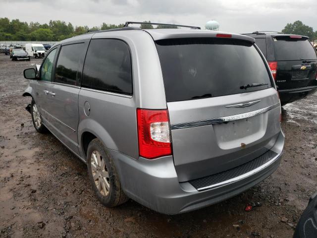 Photo 3 from auction – 2016 CHRYSLER TOWN & COU with VIN 2C4RC1BG3GR148089